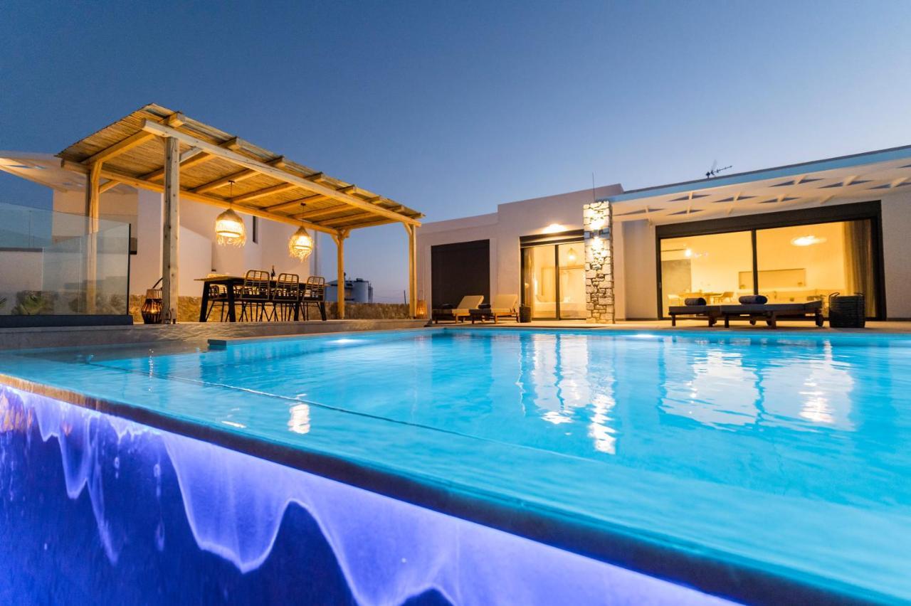 Grand Blue Villas Lachania Екстериор снимка