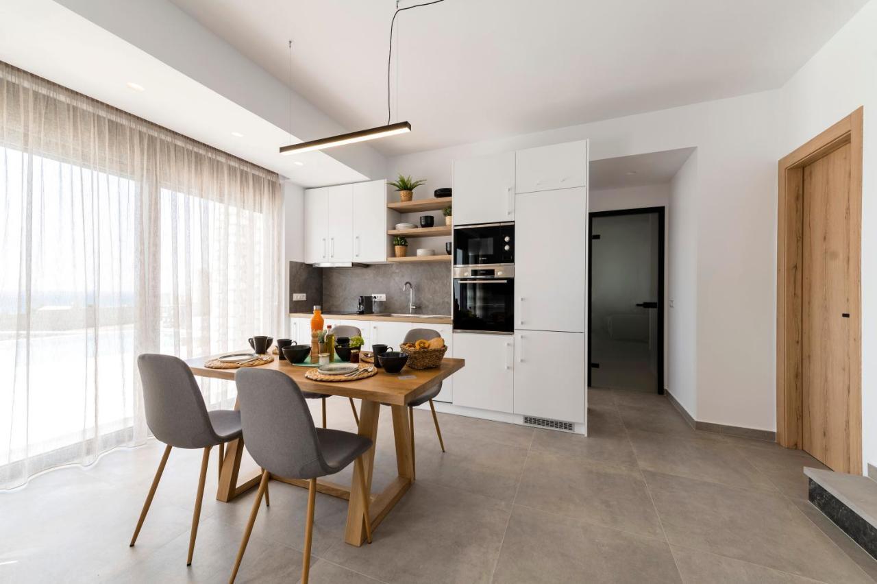 Grand Blue Villas Lachania Екстериор снимка