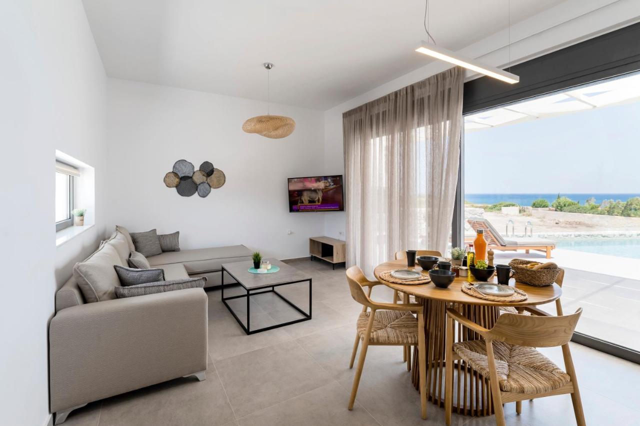 Grand Blue Villas Lachania Екстериор снимка