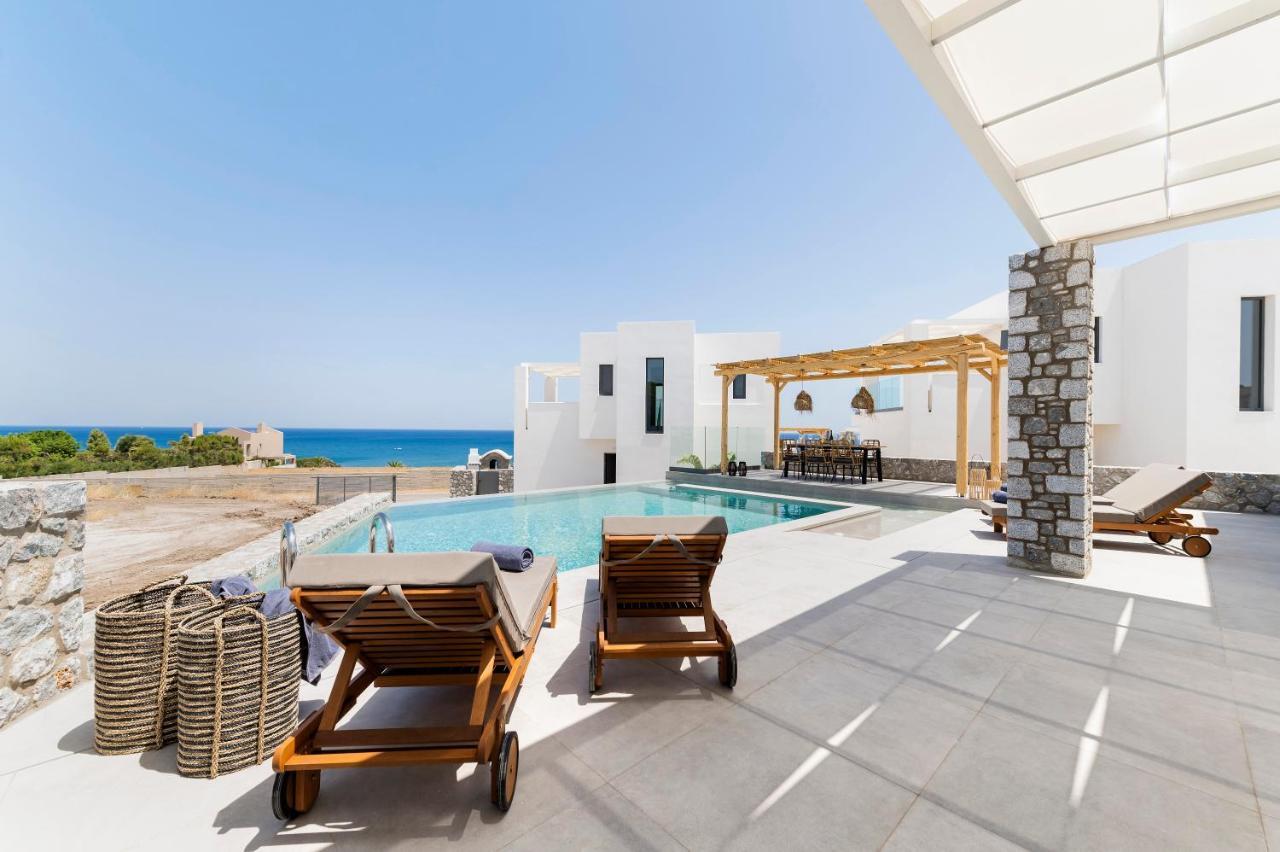 Grand Blue Villas Lachania Екстериор снимка
