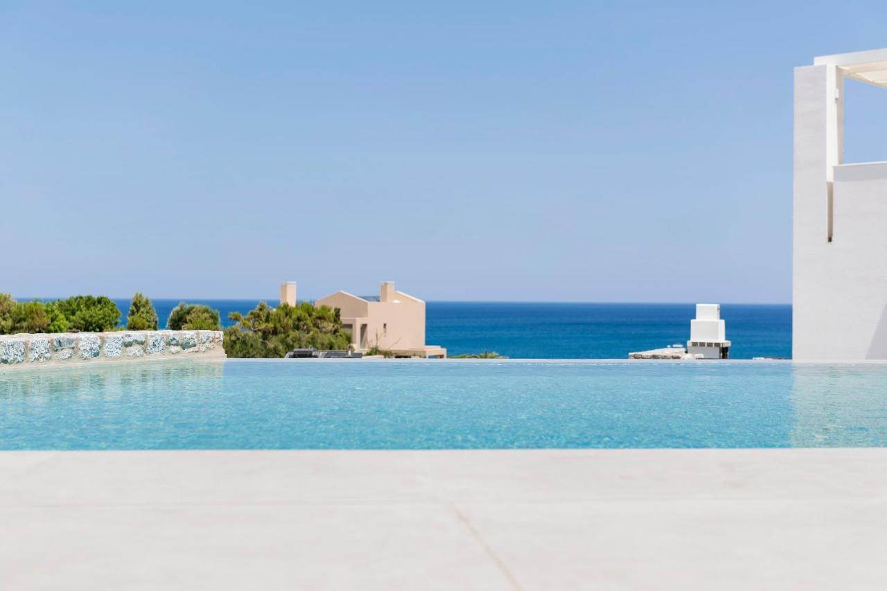 Grand Blue Villas Lachania Екстериор снимка